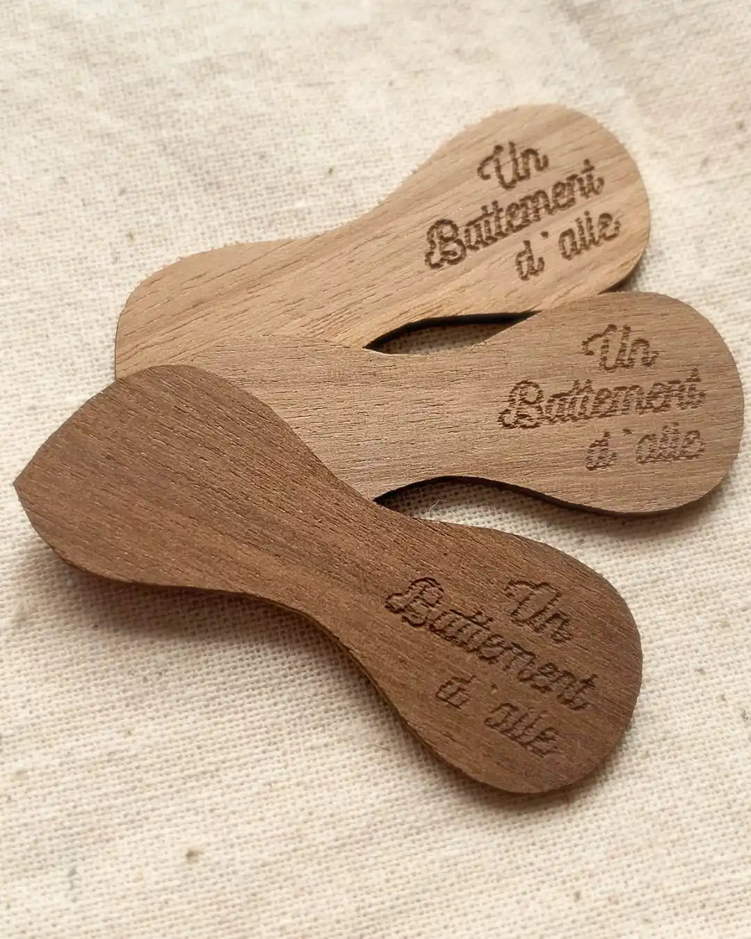Spatule en bois de noyer